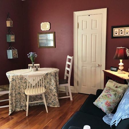 Clydesdale House Bed and Breakfast Barrie Εξωτερικό φωτογραφία